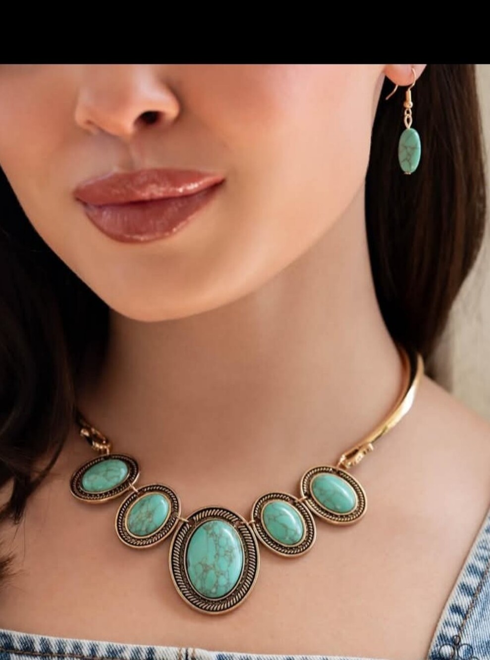 Turquoise Stone Gold Statement Necklace and Earring Set